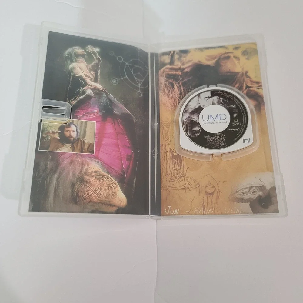 The Dark Crystal‎ (UMD-Movie, 2005) No Insert